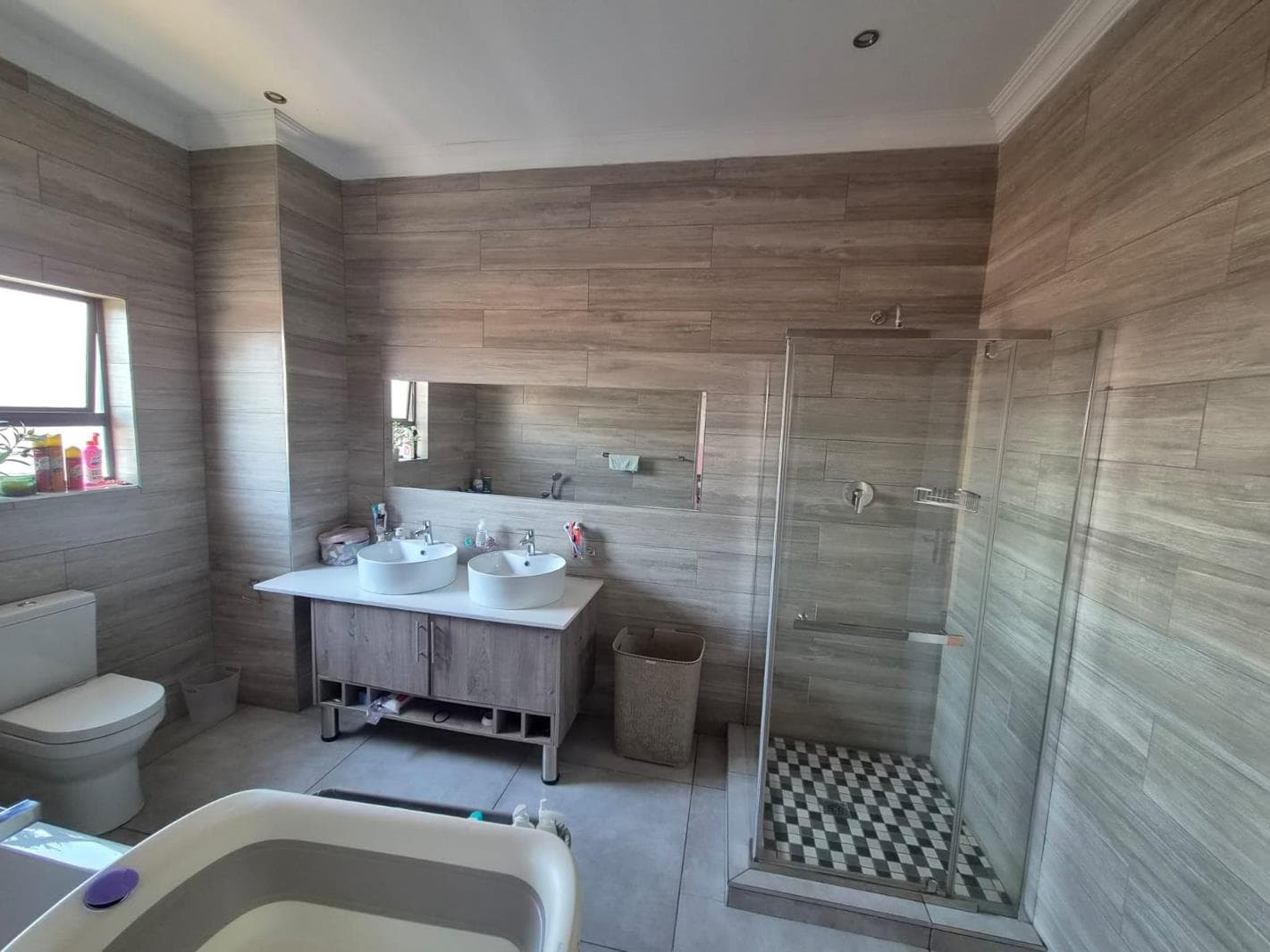 6 Bedroom House in Hesteapark