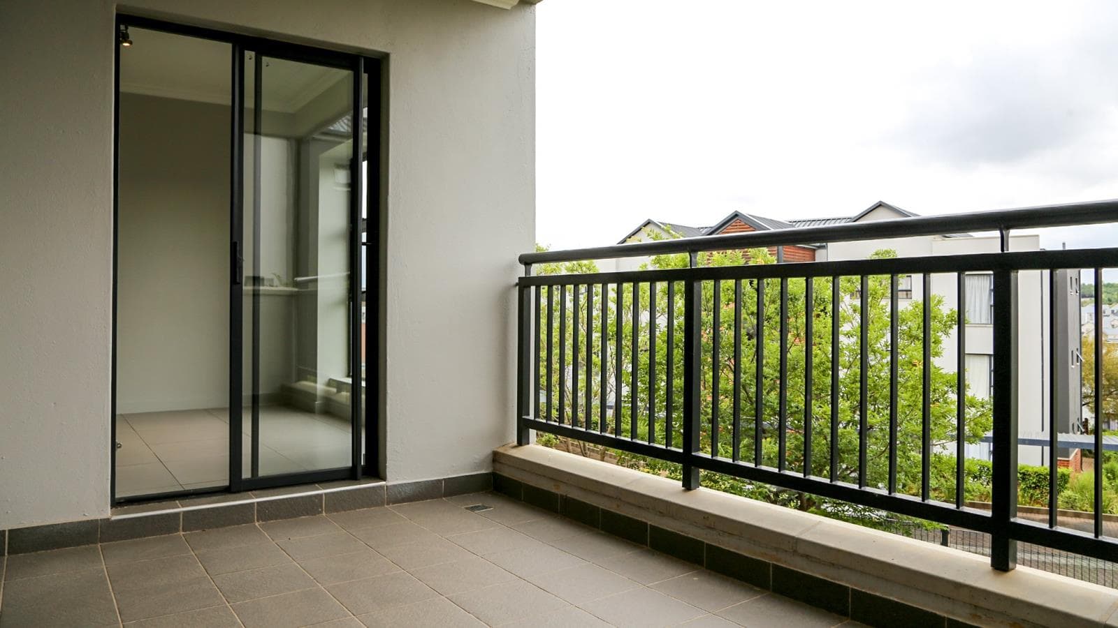 3 Bedroom Apartment in Carlswald