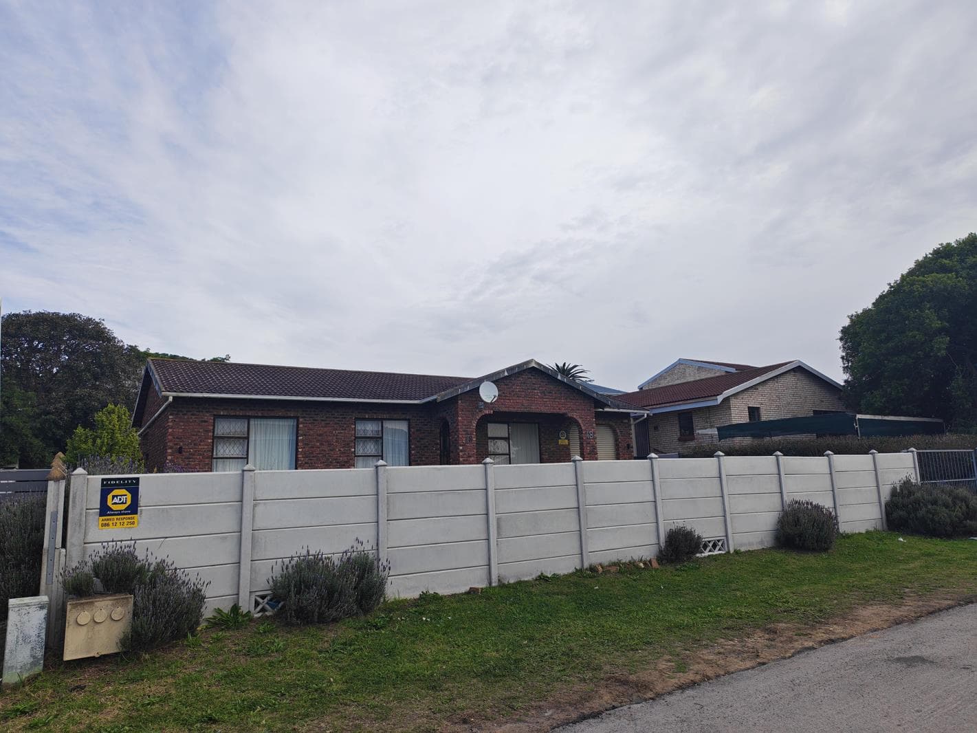3 Bedroom House in Wavecrest
