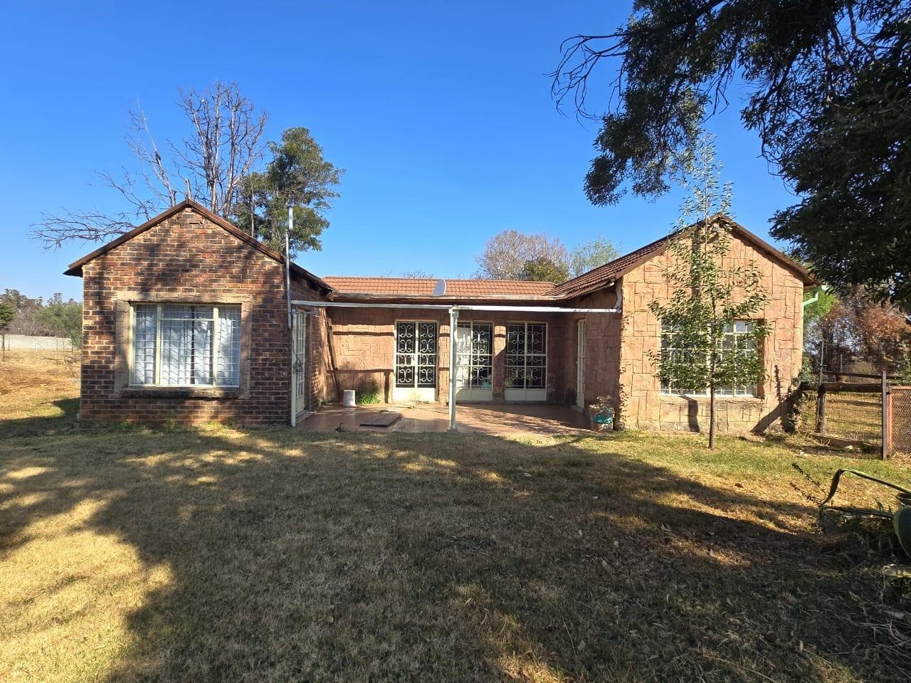 4 Bedroom House in Homestead Apple Orchards