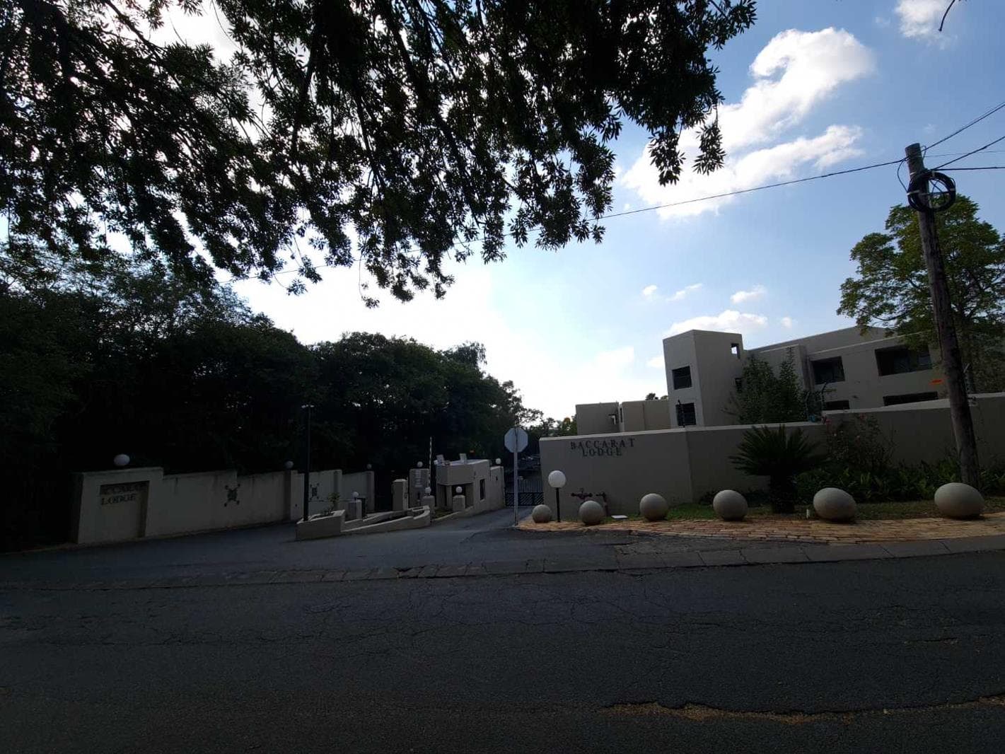 Studio Apartment in Bryanston