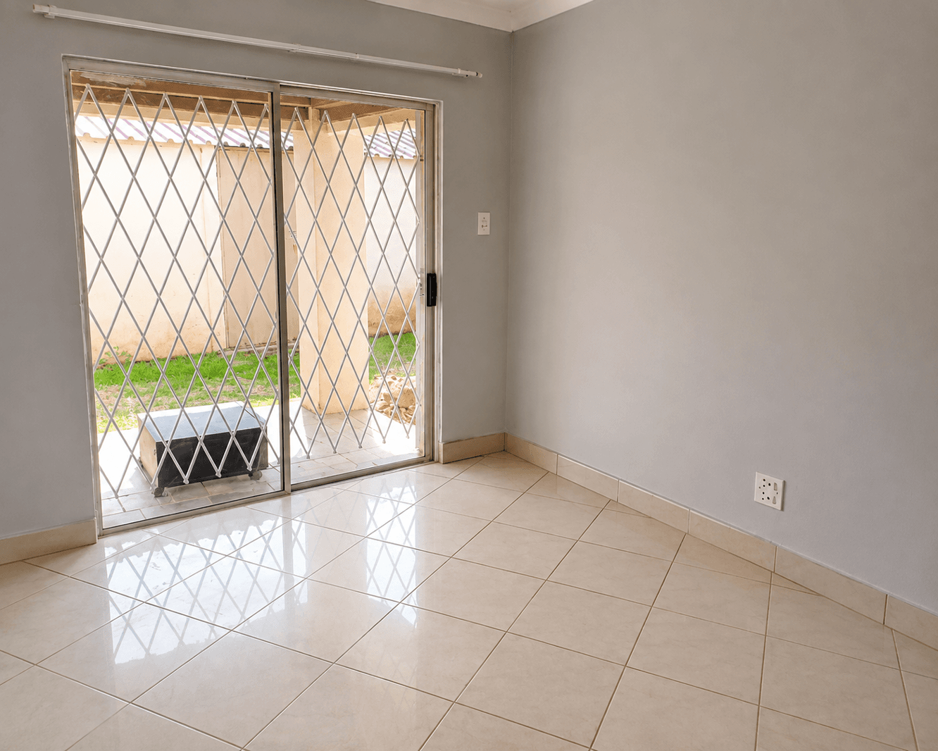2 Bedroom Townhouse in Valhalla