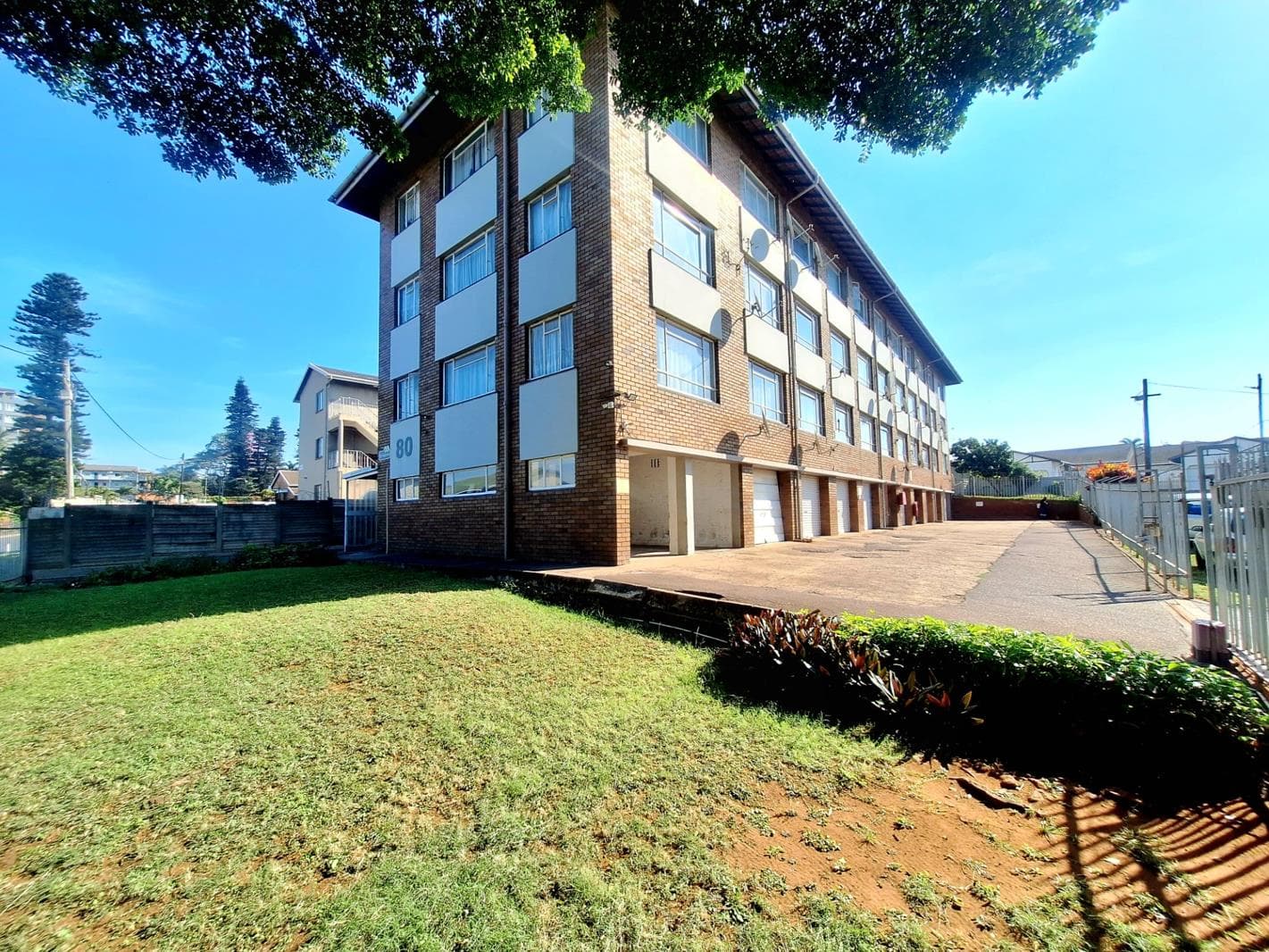 2 Bedroom Apartment in Montclair