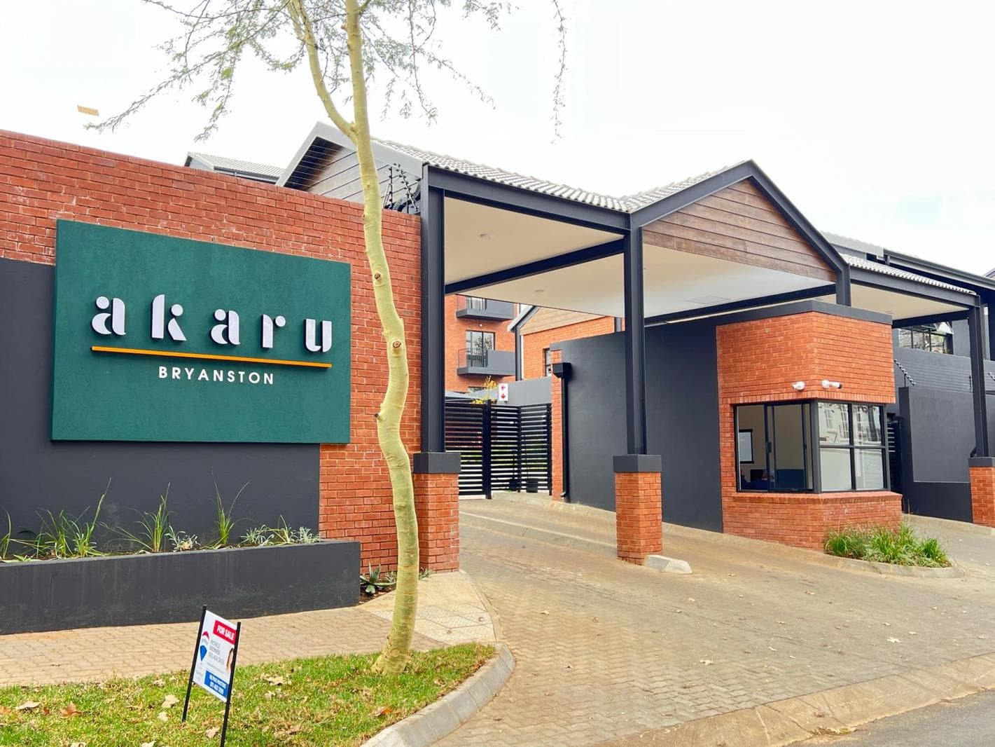 1 Bedroom Apartment in Bryanston