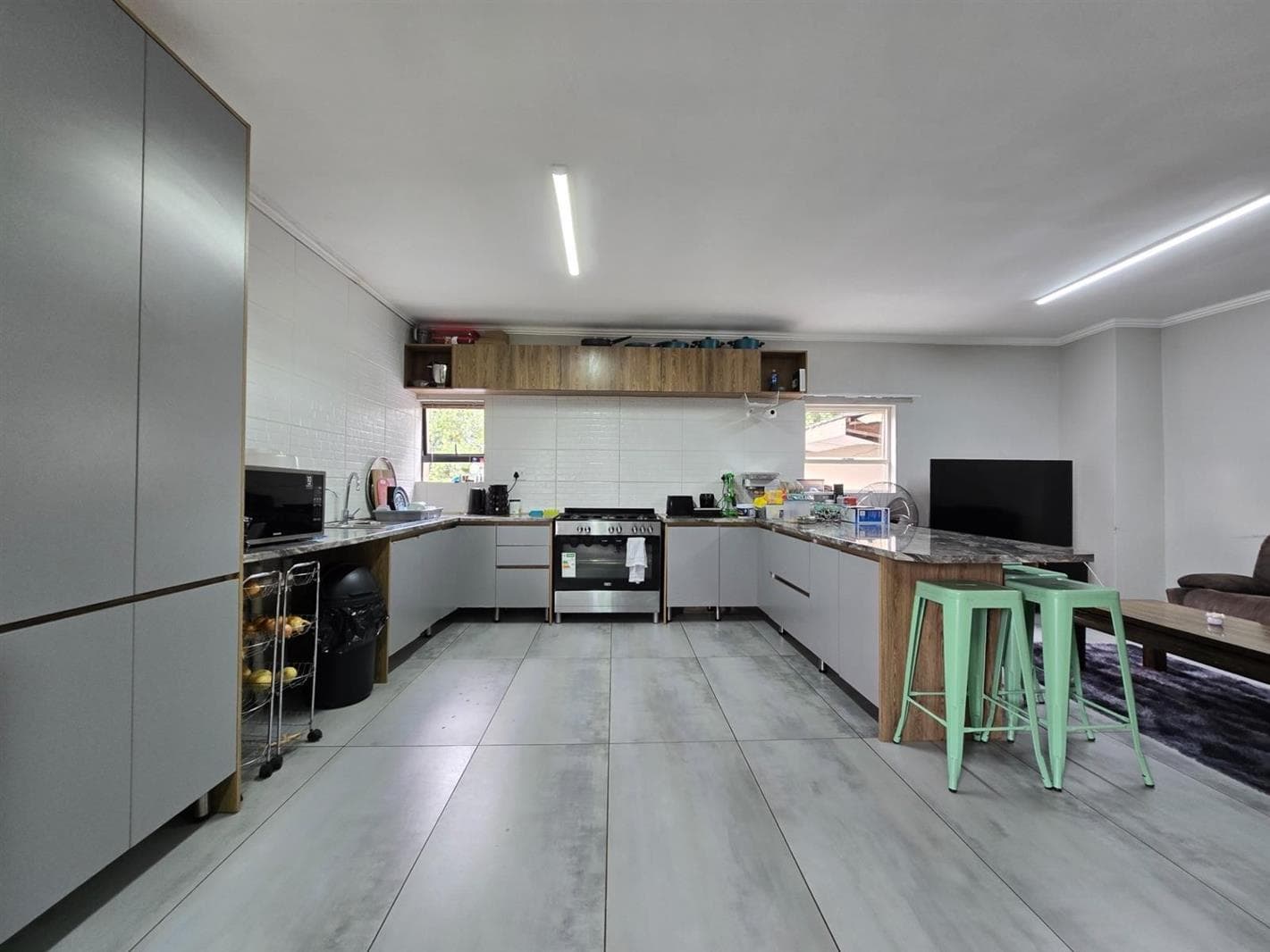3 Bedroom Apartment in Lakefield
