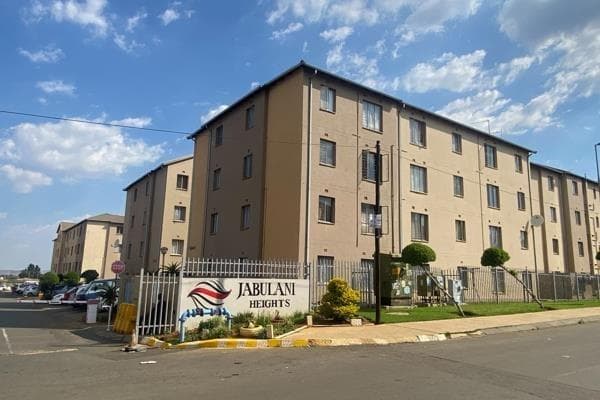 2 Bedroom Townhouse in Jabulani