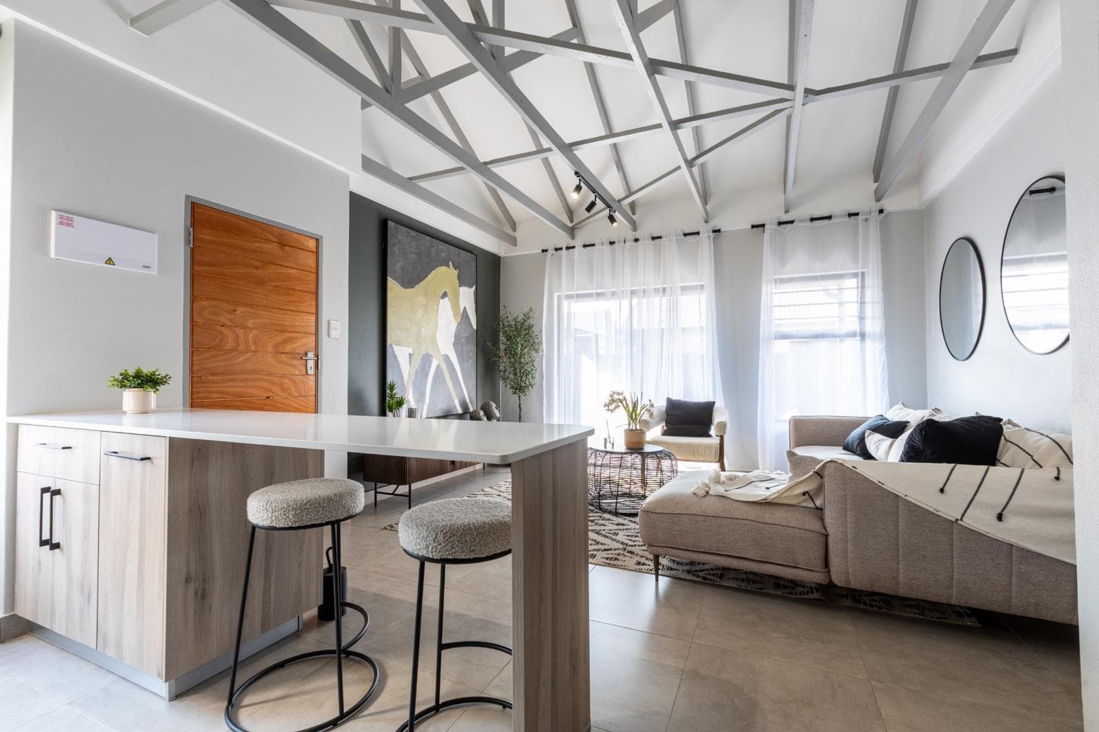 3 Bedroom Simplex in Eldoraigne