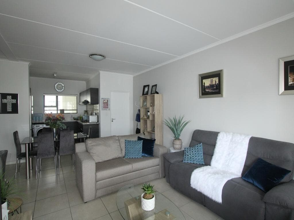 2 Bedroom Apartment in Westlake Eco Estate