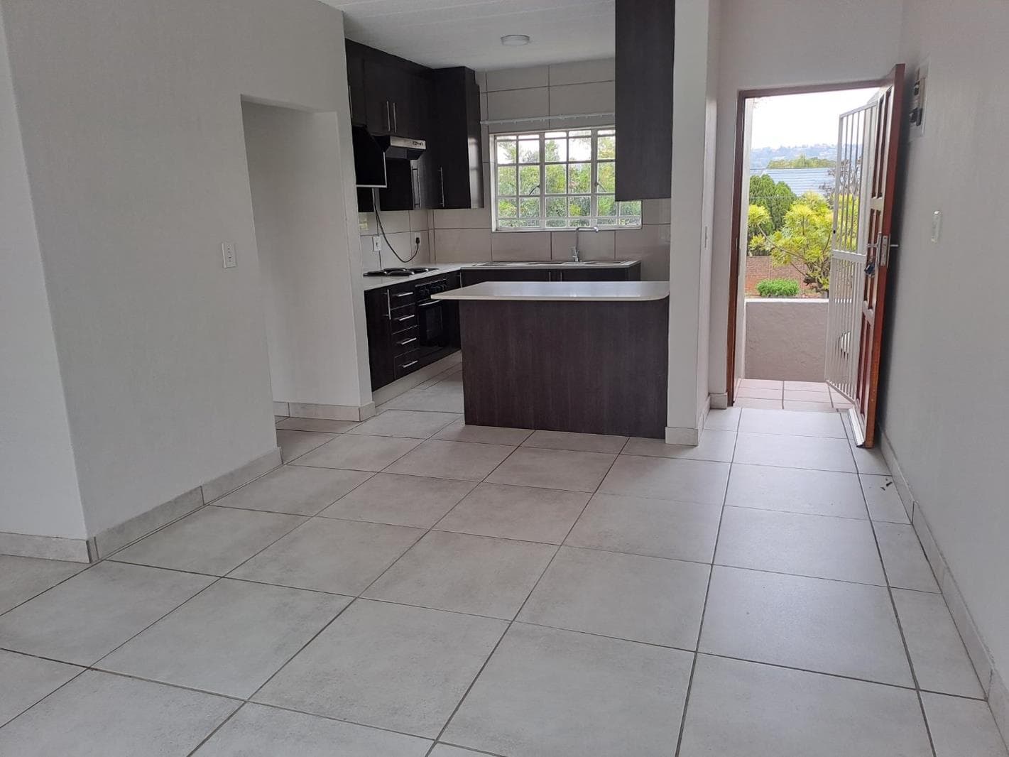 3 Bedroom Townhouse in Roodekrans