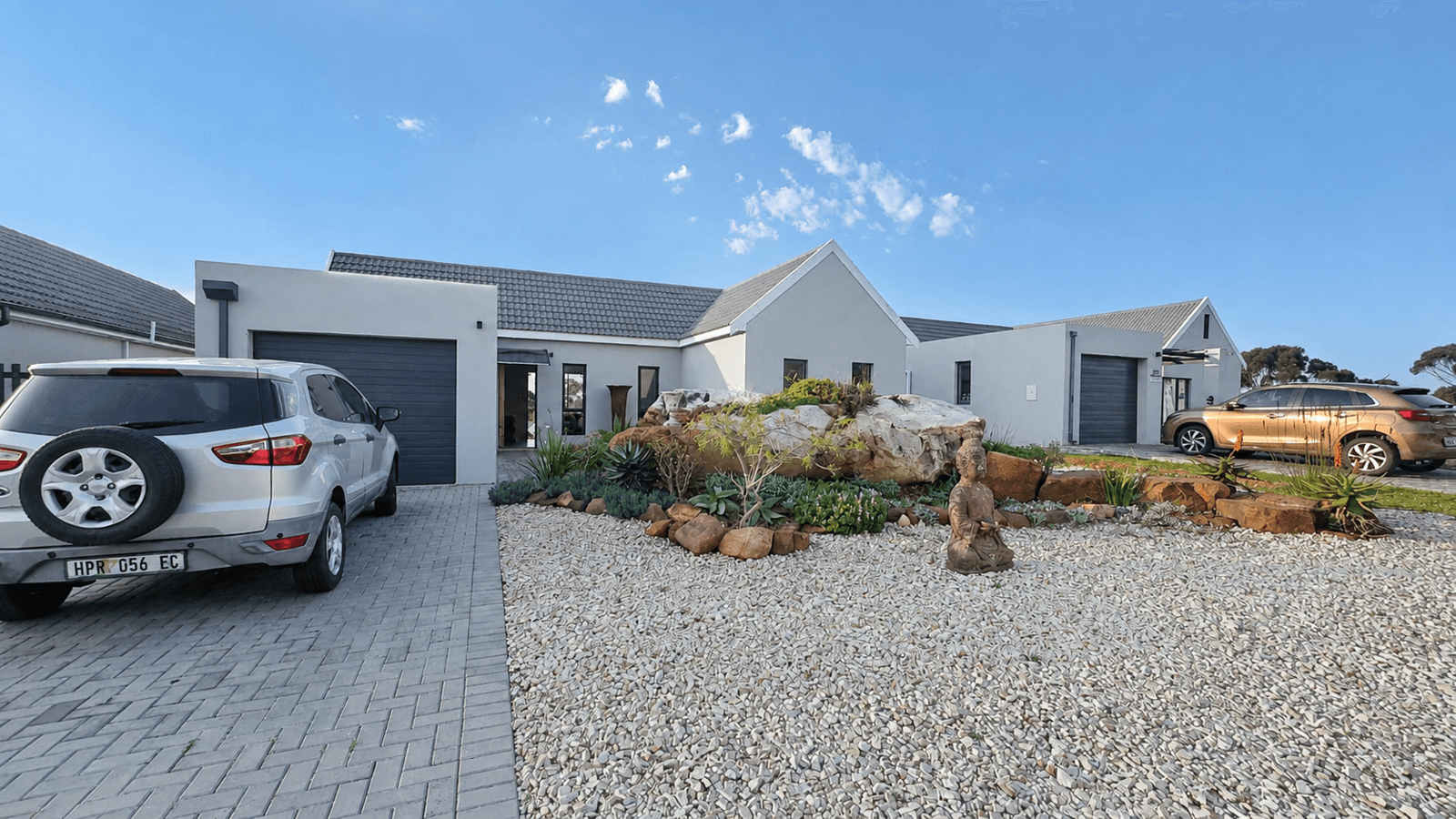 2 Bedroom House in Wedgewood Golf Estate