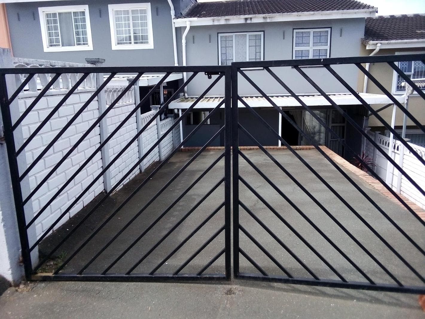 3 Bedroom Apartment in Newlands East