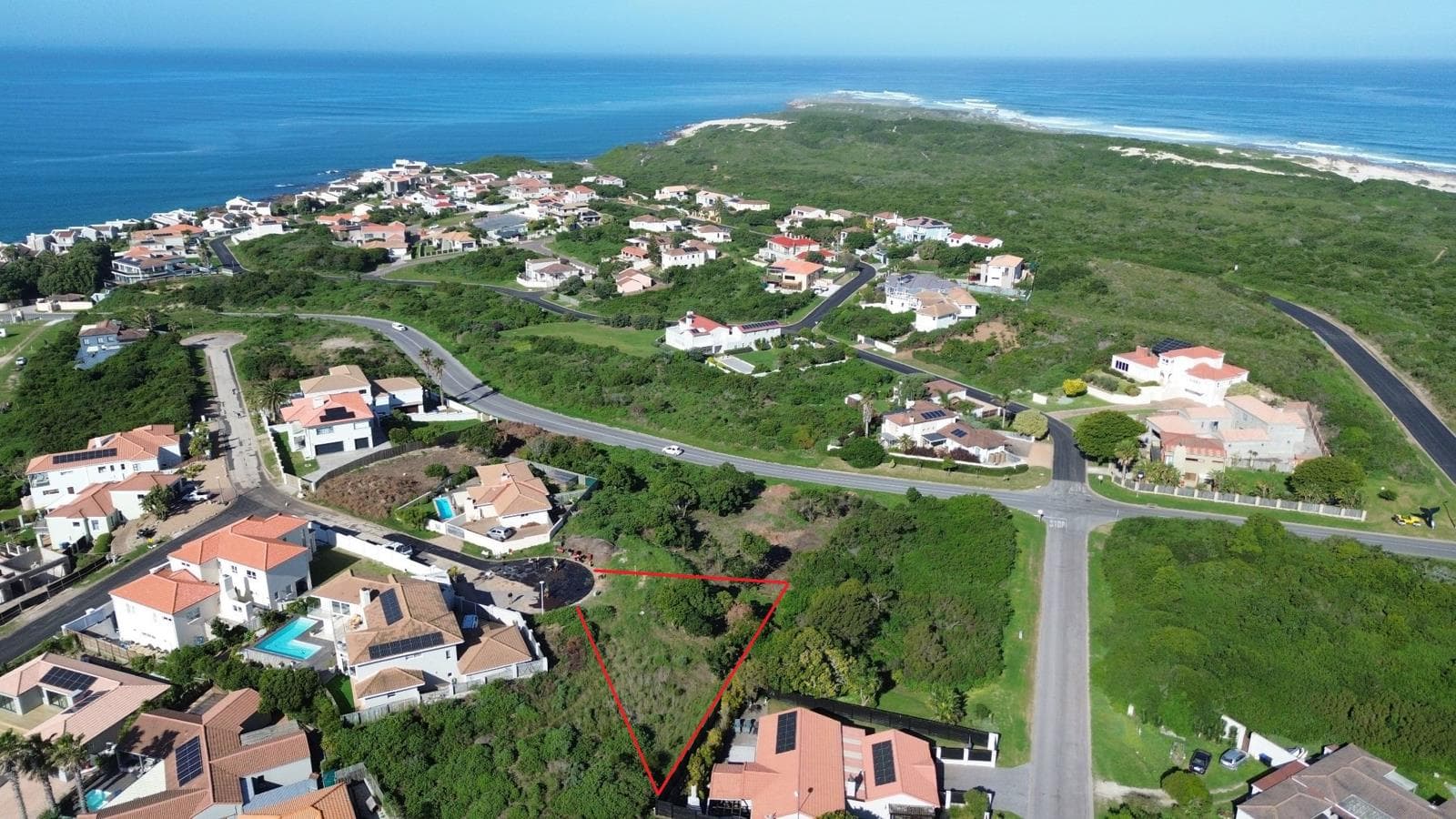 610 m² Land available in St Francis On Sea