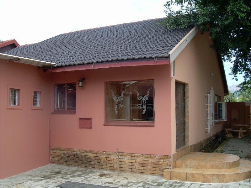 4 Bedroom House in Rustenburg Central