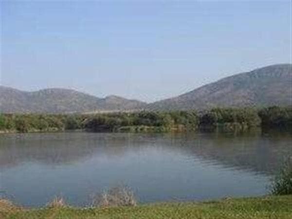 1.1 ha Land available in Kshane Lake Lodge