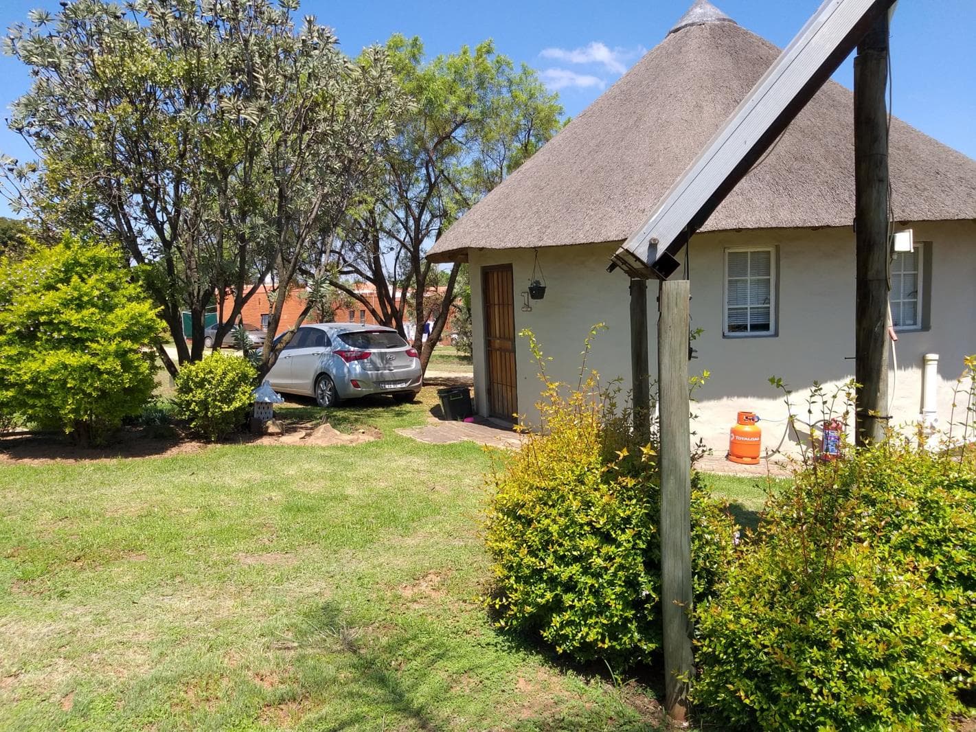 1 Bedroom Garden Cottage in North Riding