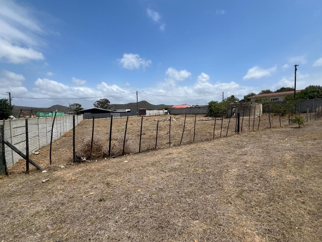 714 m² Land available in Mossel Bay Central