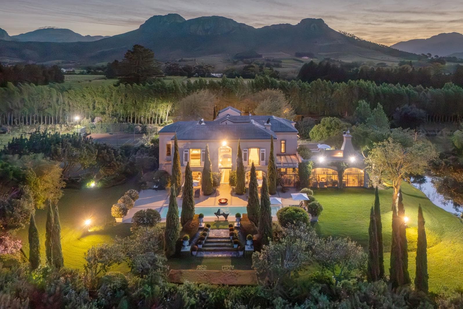 9 Bedroom House in Franschhoek