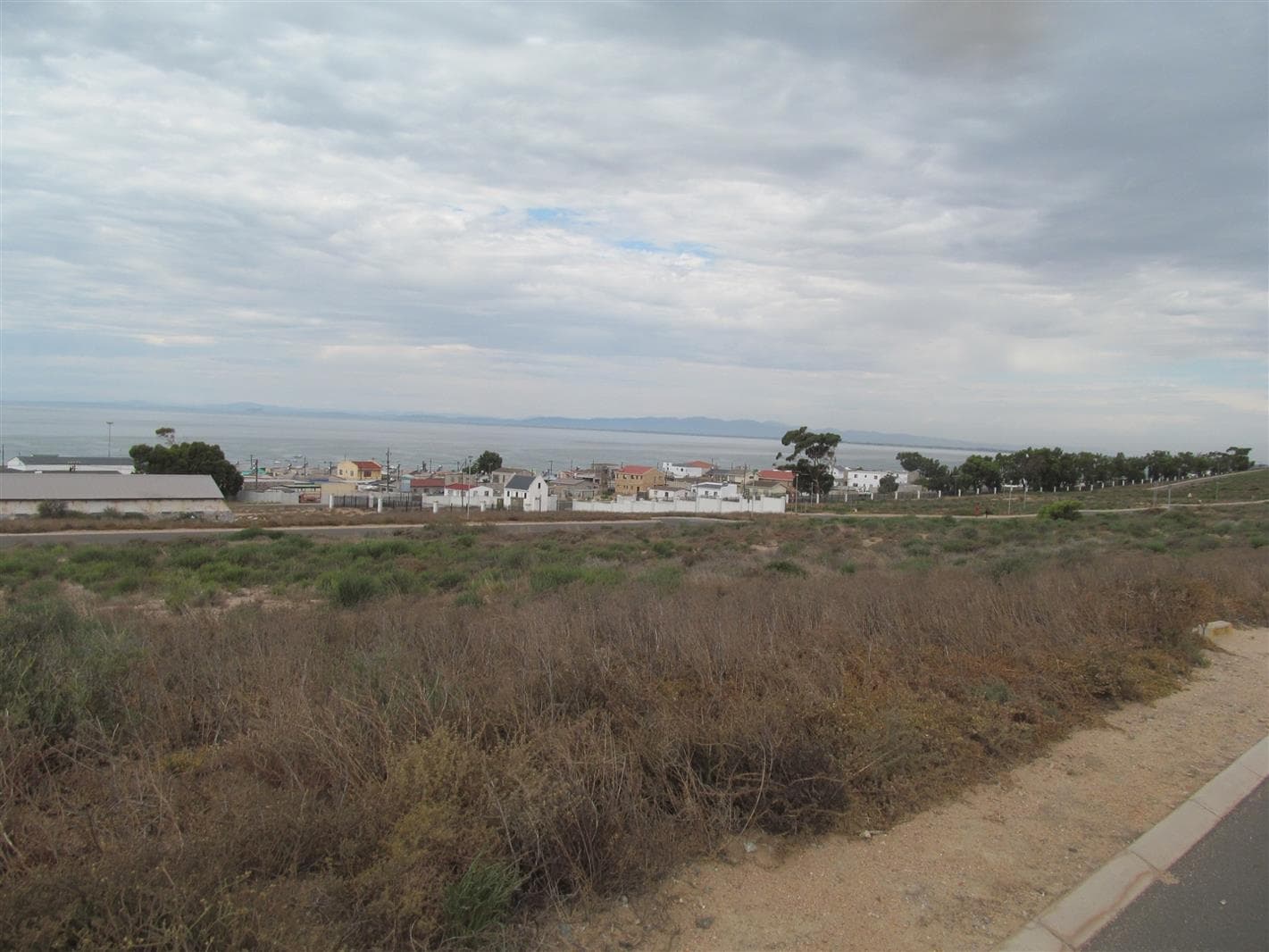 493 m² Land available in St Helena Views
