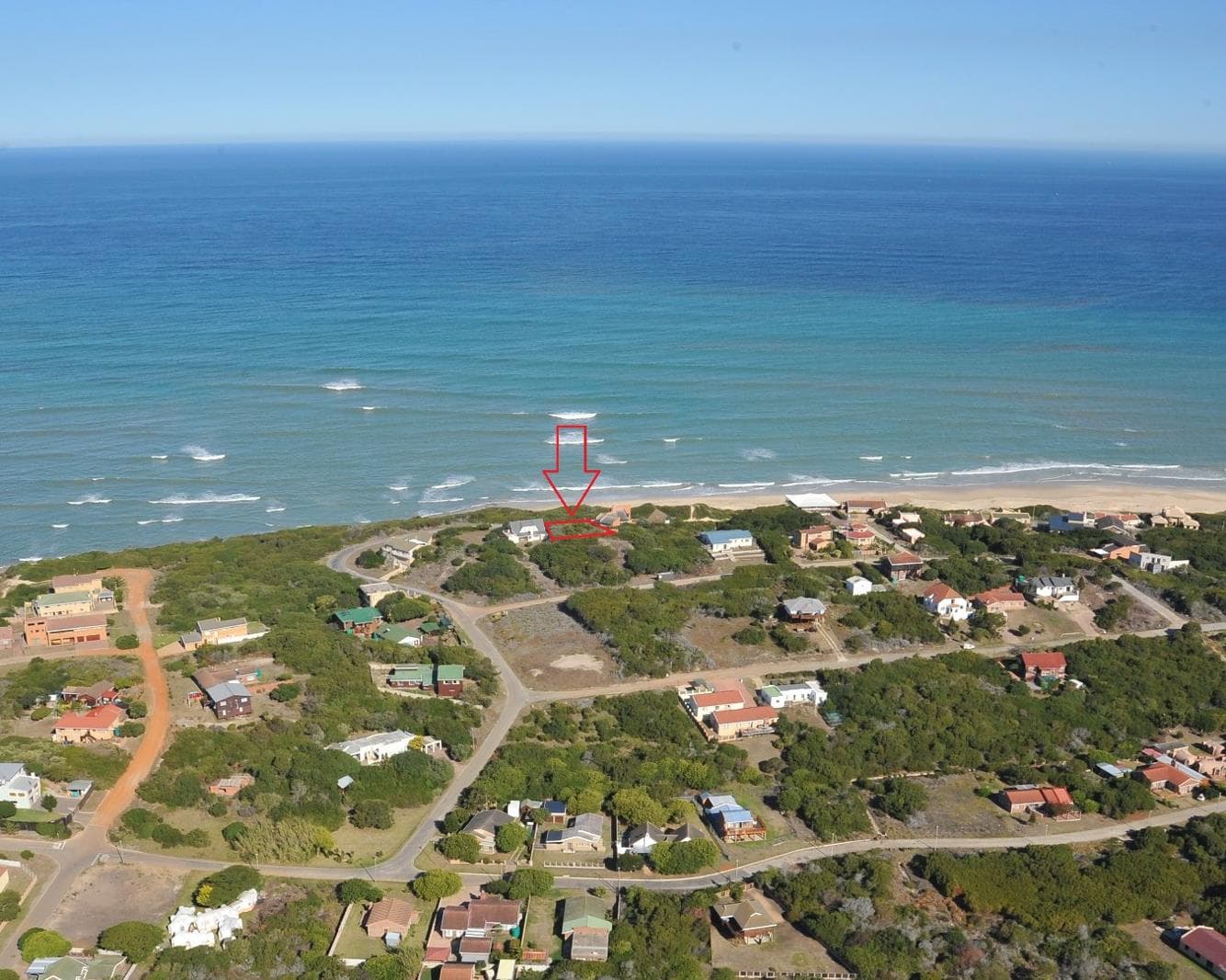 784 m² Land available in Paradise Beach