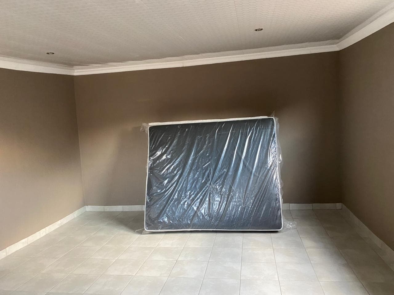 1 Bedroom House in Lotus Gardens