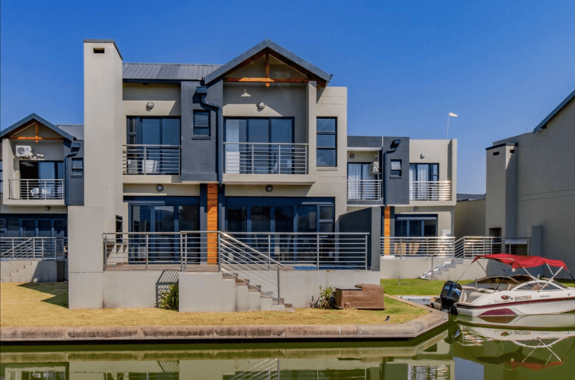 3 Bedroom House in The Islands Estate