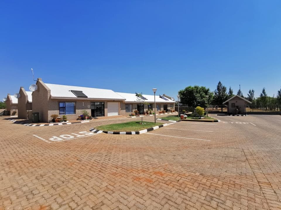 2 Bedroom Apartment / flat for sale in Wilkoppies