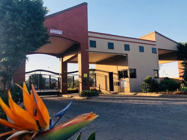 3 Bedroom House for sale in Waterval East