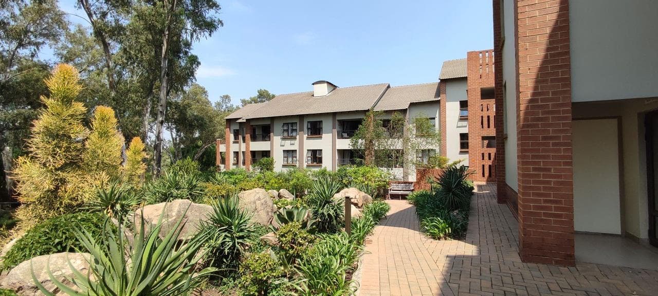 Apartment / flat to rent in Douglasdale