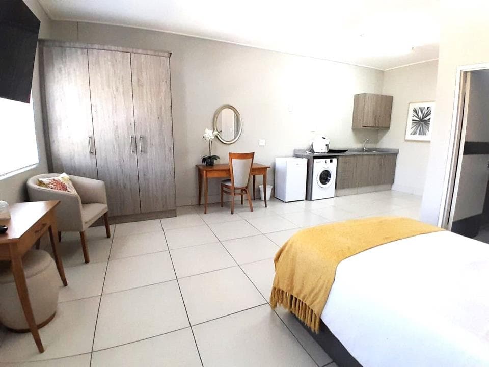1 Bedroom House to rent in Fourways