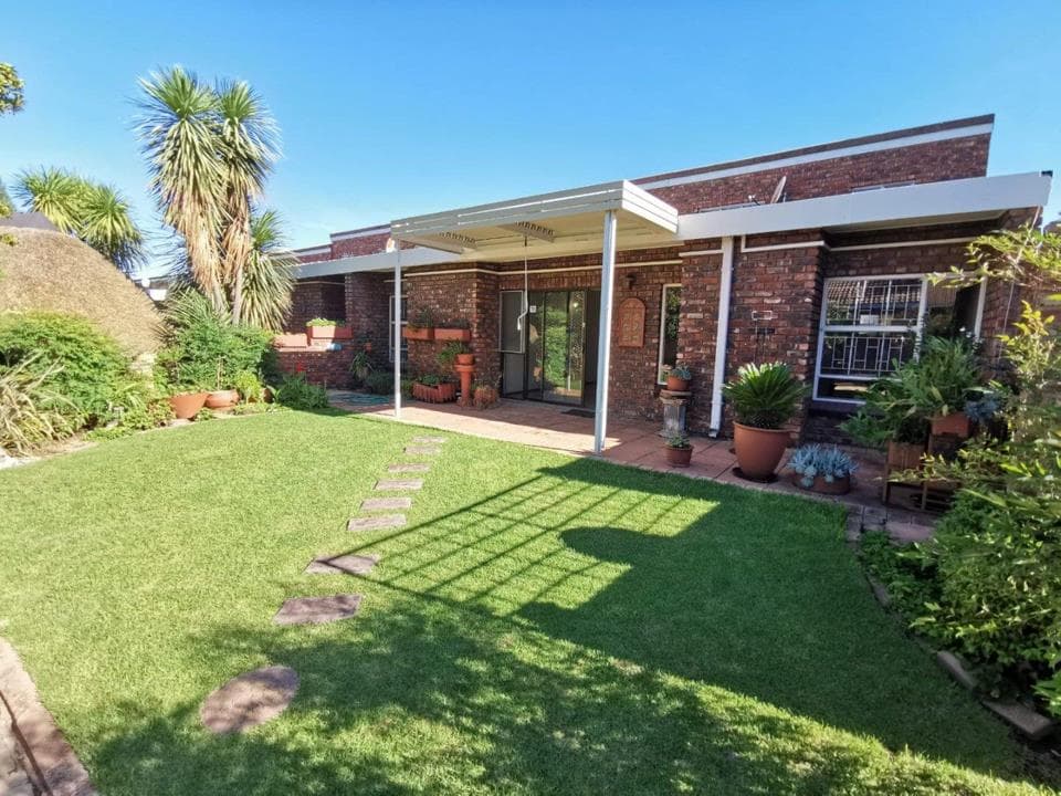 2 Bedroom Apartment / flat for sale in Oudorp