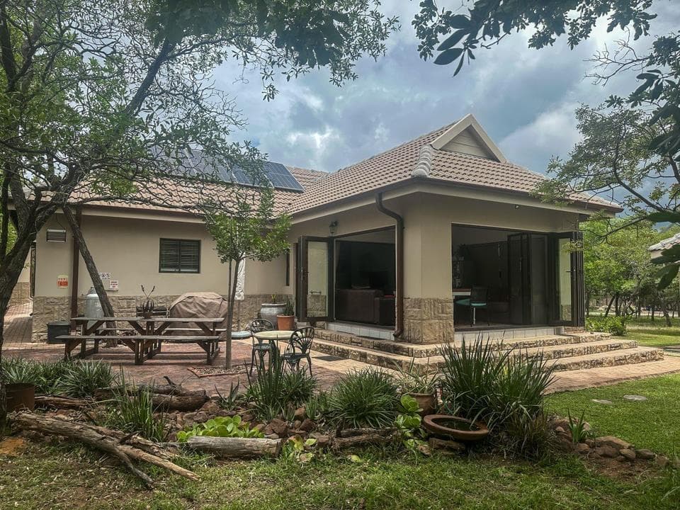 3 Bedroom House for sale in Modimolle