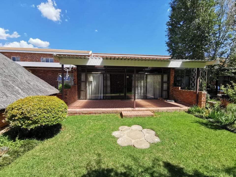 1 Bedroom Apartment / flat for sale in Oudorp