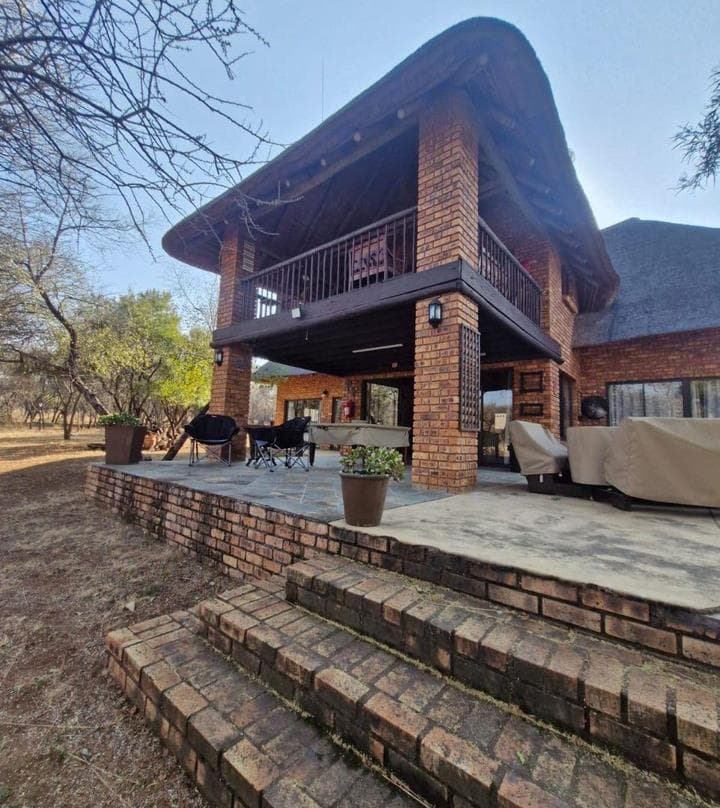 3 Bedroom House for sale in Beestekraal AH