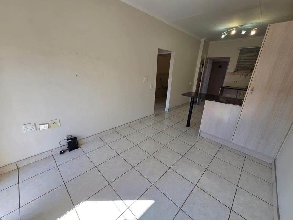 1 Bedroom House to rent in Montana Tuine