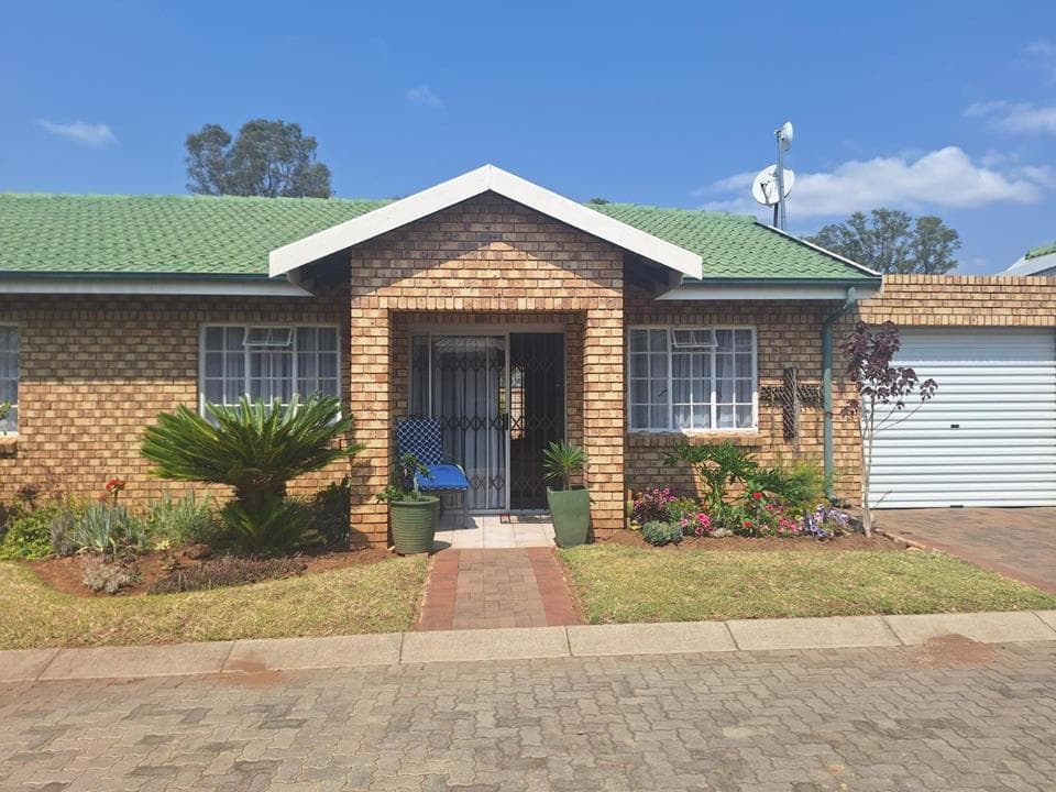 2 Bedroom Townhouse for sale in Bela Bela