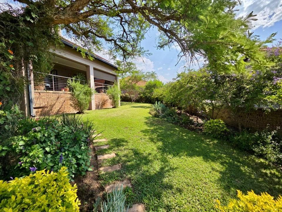 3 Bedroom House for sale in Bateleur Estate