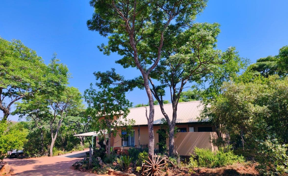 2 Bedroom House for sale in Modimolle