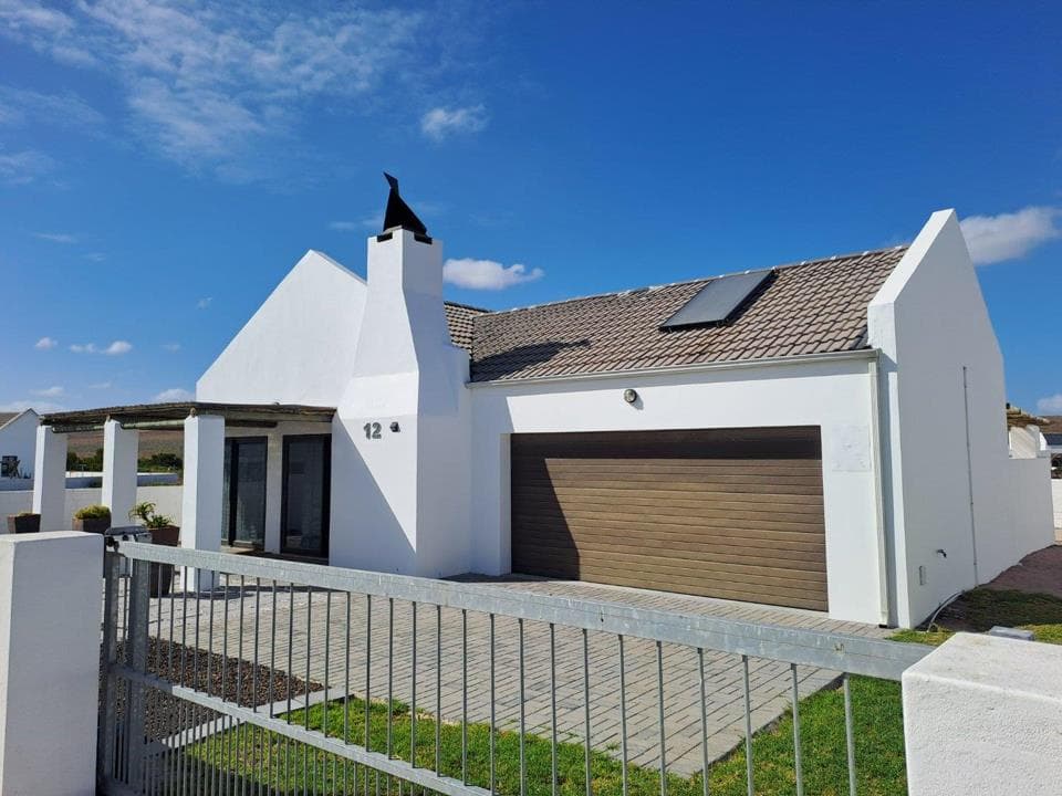 3 Bedroom House for sale in Britannia Beach Estate