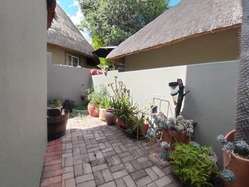 2 Bedroom House for sale in Mookgopong Rural