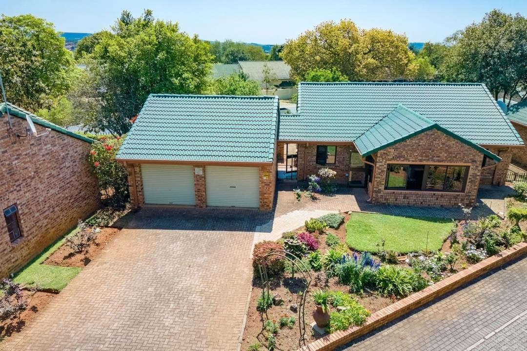 3 Bedroom House for sale in White River Ext 18