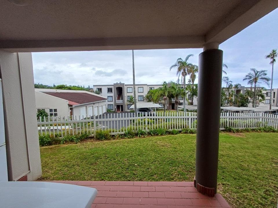 2 Bedroom Apartment / flat for sale in Uvongo Beach