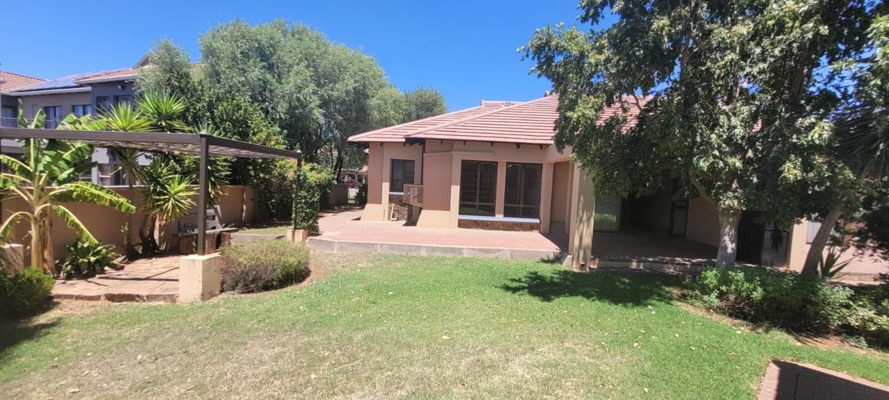 2 Bedroom Townhouse for sale in Woodland Hills Wildlife Estate