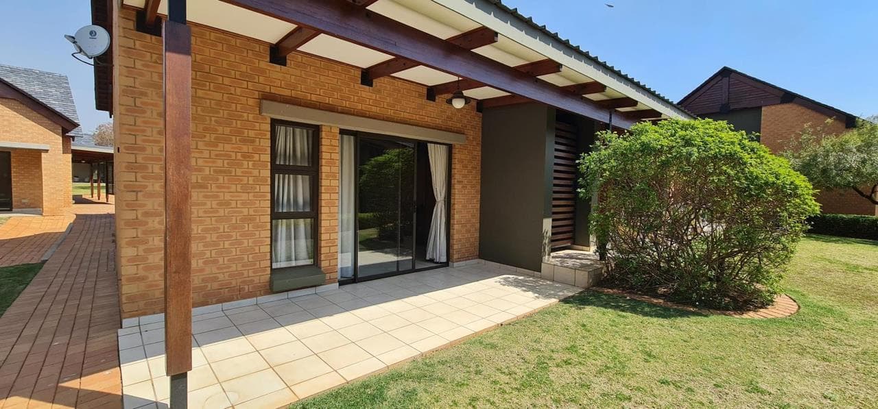 1 Bedroom Apartment / flat to rent in Retire at Midstream