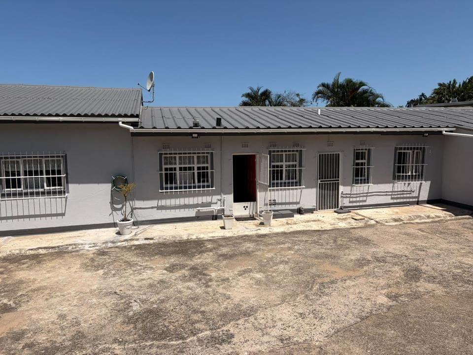 4 Bedroom House for sale in Mtwalume