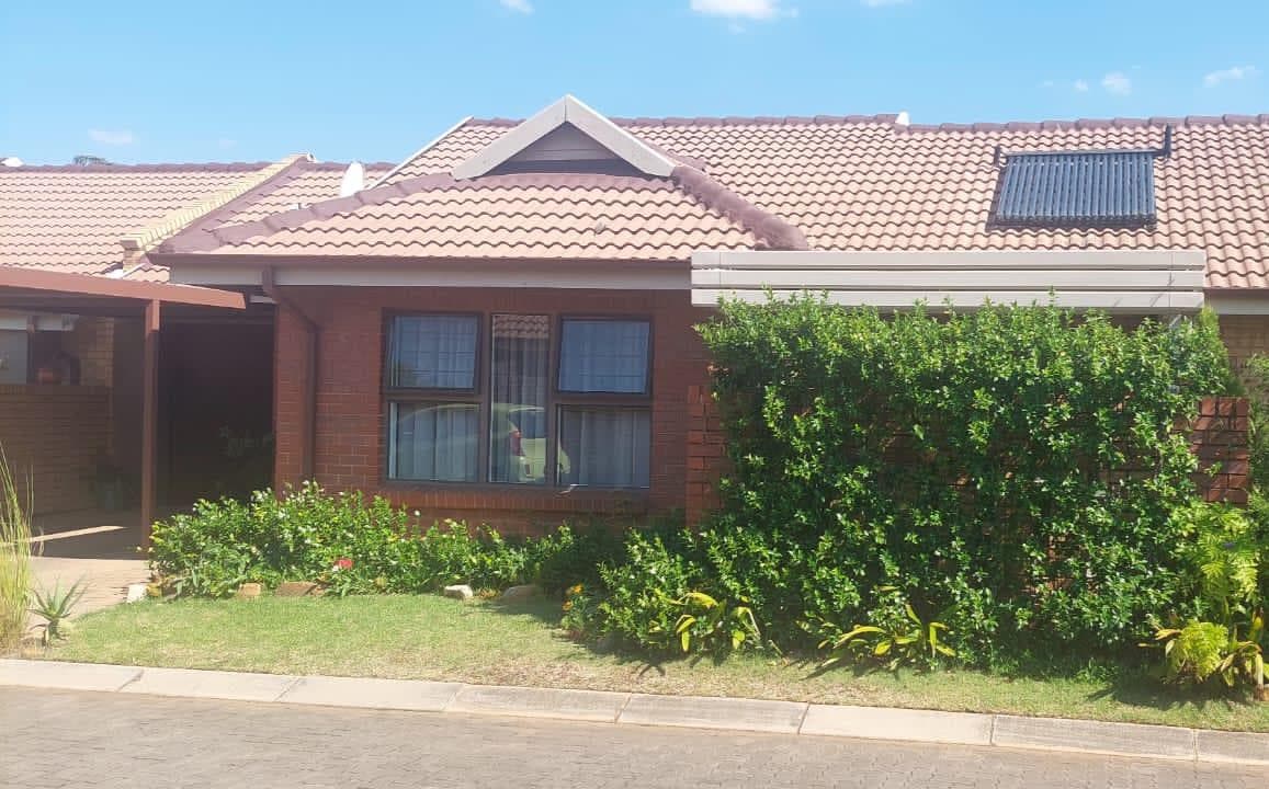 2 Bedroom House to rent in Equestria