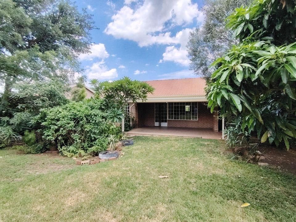 2 Bedroom House for sale in Aventura Warmbaths
