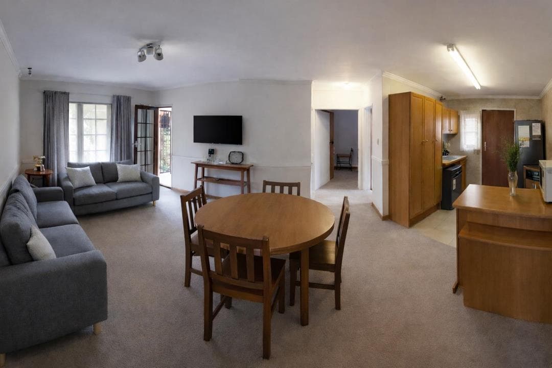 2 Bedroom Townhouse for sale in Dan Pienaar