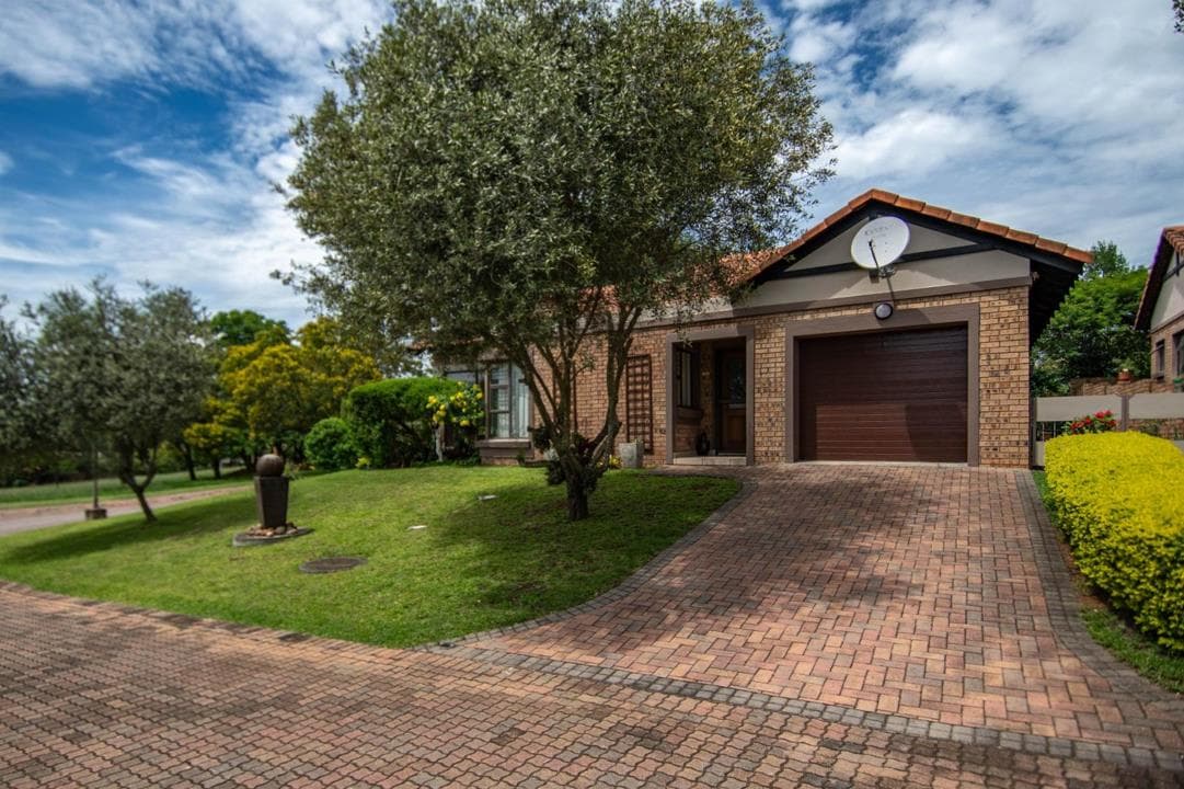 2 Bedroom House to rent in Bateleur Estate