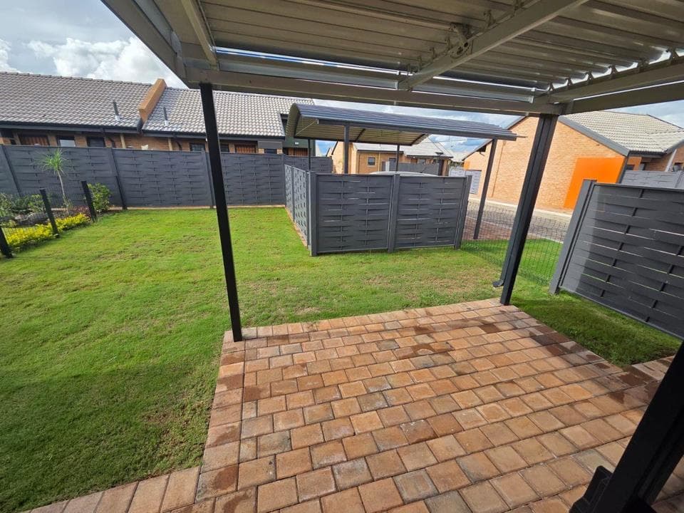 1 Bedroom House to rent in Montana Tuine