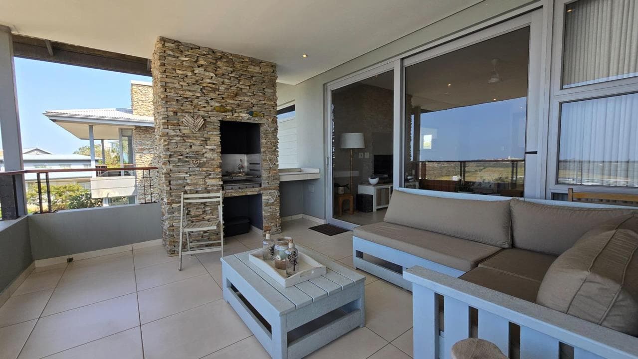 2 Bedroom House for sale in Renishaw Hills